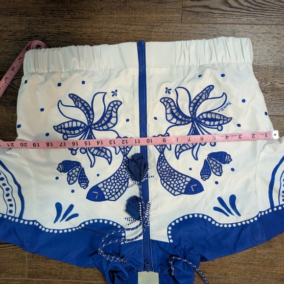 Farm Rio Active Artisanal Embroidered Crop Windbreaker Blue White Bead Tassel XS - Picture 9 of 10